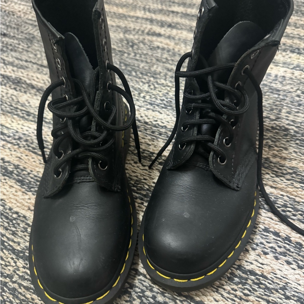 Use Good Condition Size 7 And 7 1/2 - image 1